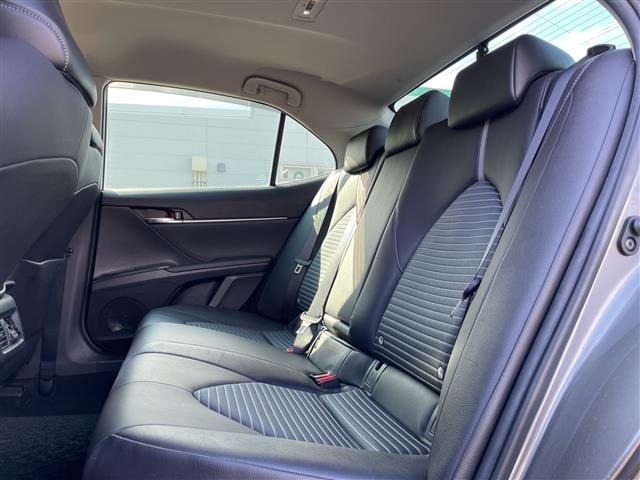Toyota CAMRY 2021 7475892-11
