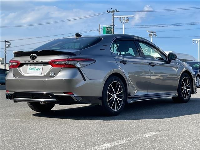 Toyota CAMRY 2021 7475892-4