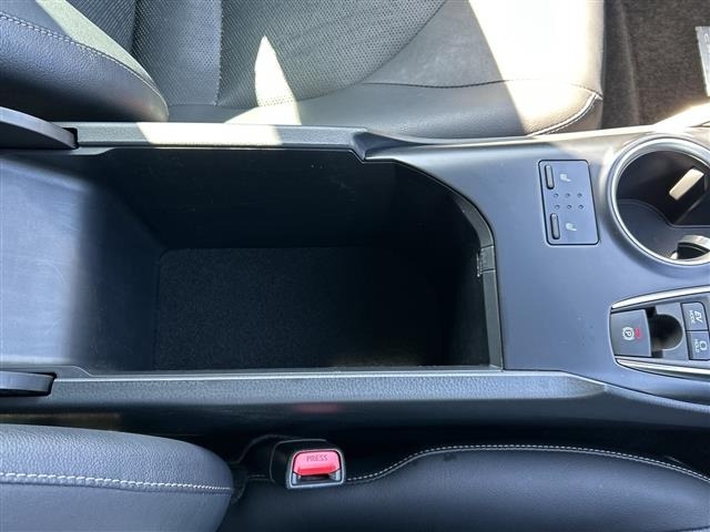 Toyota CAMRY 2019 7475920-11