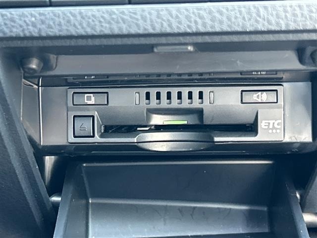 Toyota CAMRY 2019 7475920-21