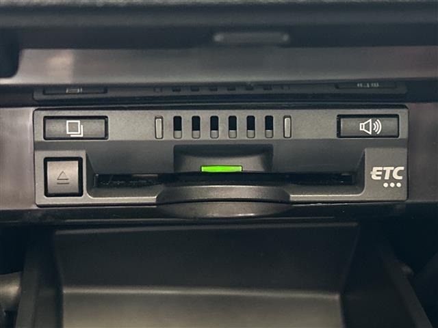 Toyota CAMRY 2018 7475921-10
