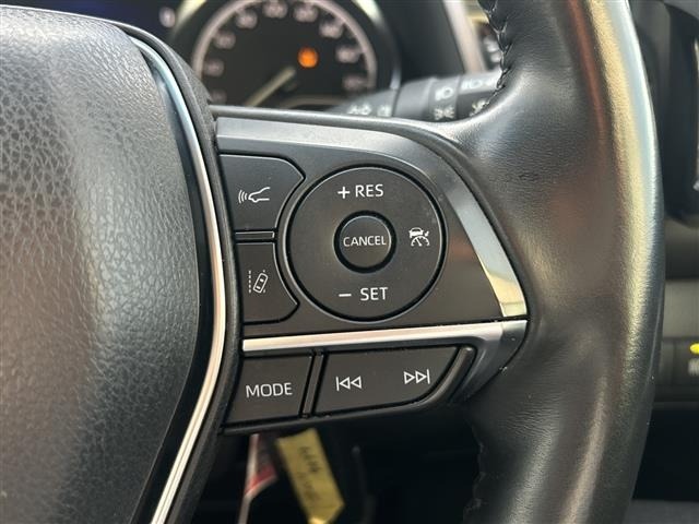 Toyota CAMRY 2018 7475921-8