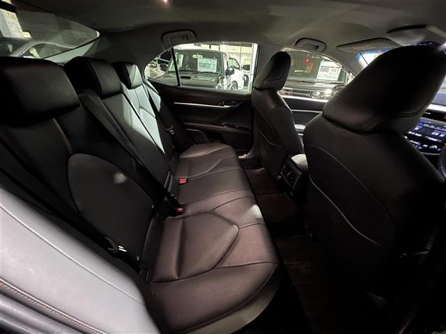Toyota CAMRY 2018 7475946-12