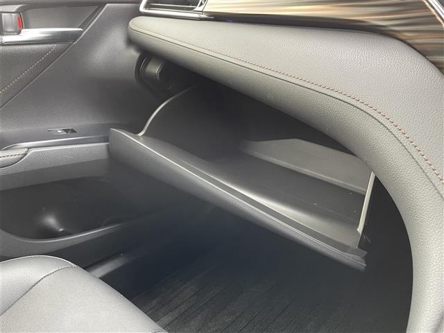 Toyota CAMRY 2017 7475962-12