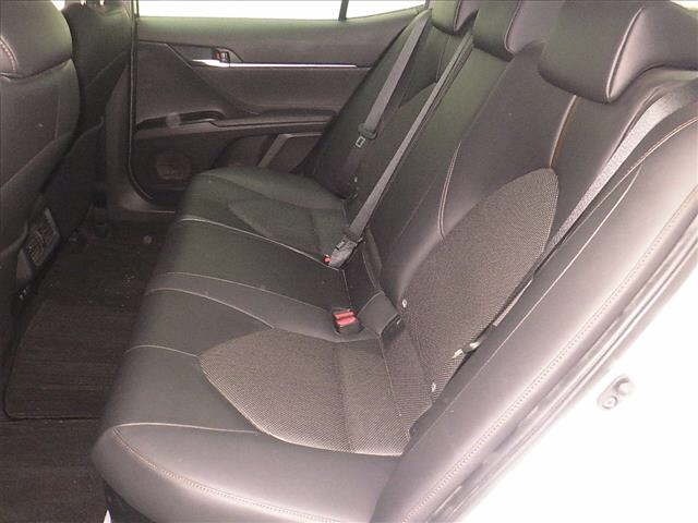 Toyota CAMRY 2017 7476049-7