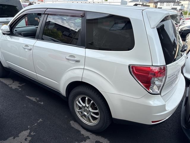 Subaru FORESTER 2011 7480894-2
