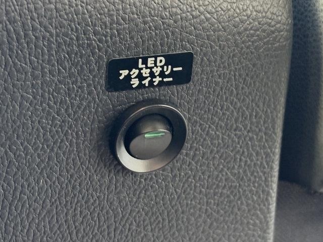 Subaru FORESTER 2018 7480895-6