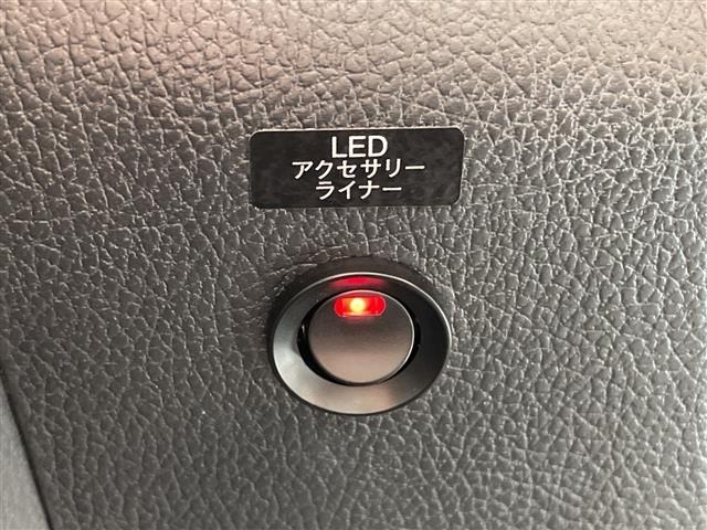 Subaru FORESTER 2015 7480903-2
