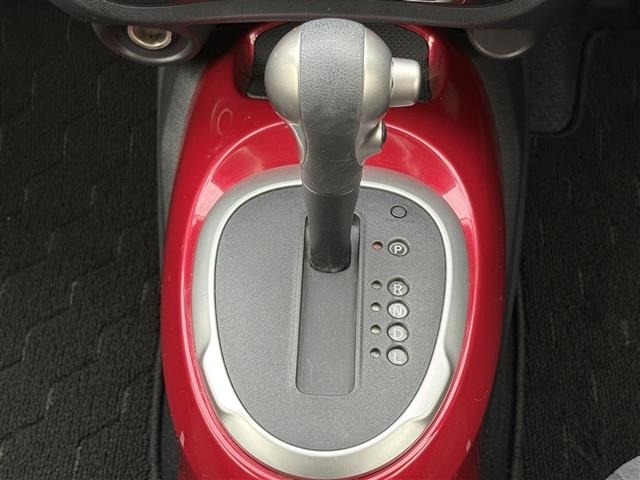 Nissan JUKE 2013 7481635-18