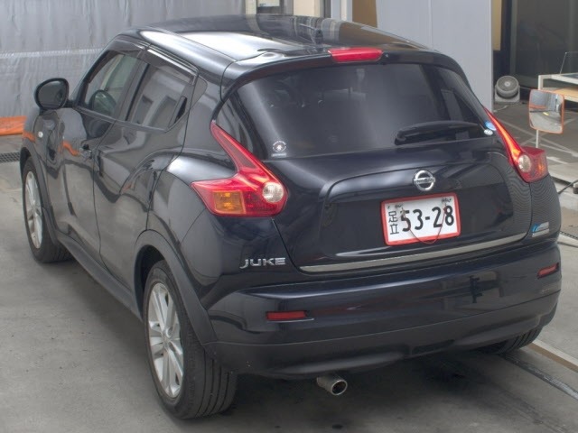 Nissan JUKE 2011 7481637-1