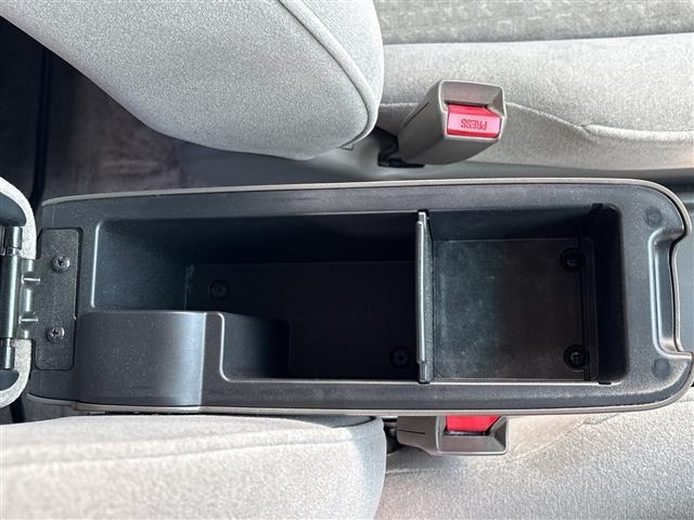 Honda MOBILIO 2003 7460495-2
