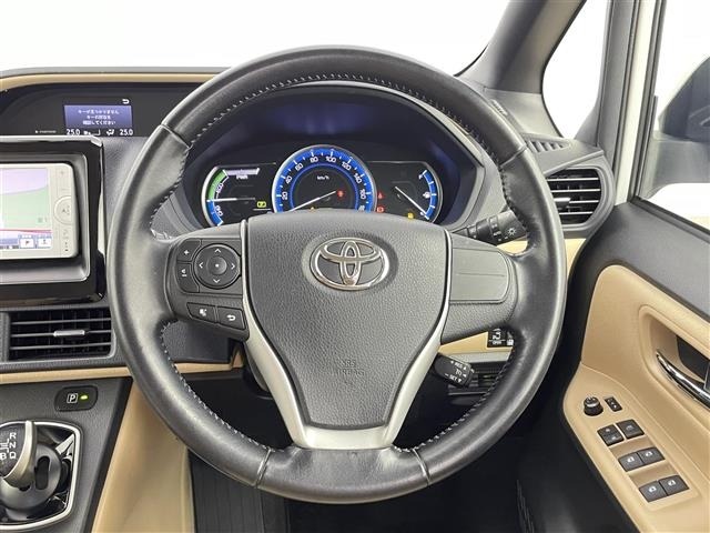 Toyota NOAH 2014 7467013-22