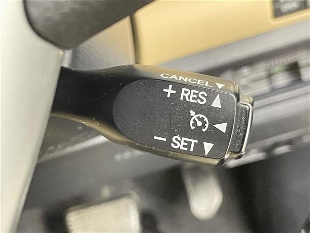 Toyota NOAH 2014 7467013-6