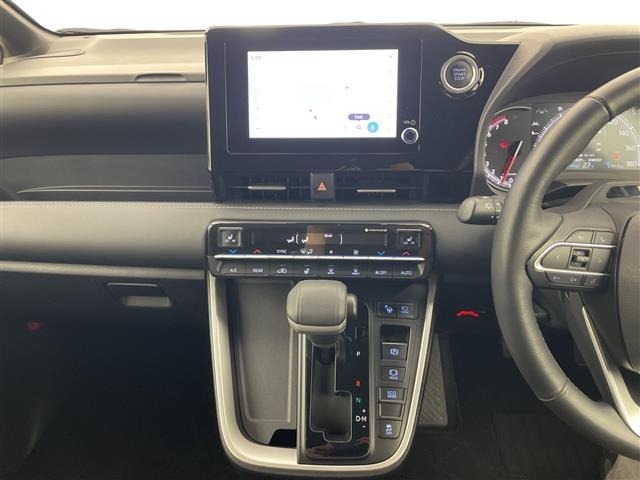 Toyota NOAH 2023 7467170-12