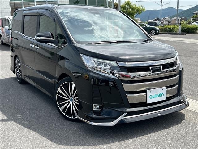 Toyota NOAH 2020 7467171-0