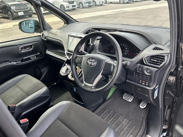 Toyota NOAH 2020 7467171-6