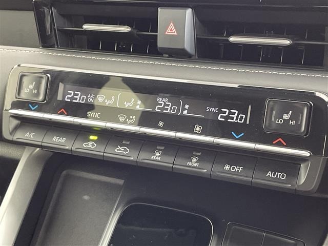 Toyota NOAH 2025 7467183-1
