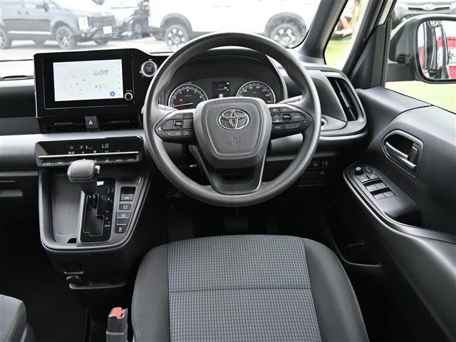 Toyota NOAH 2023 7467201-20