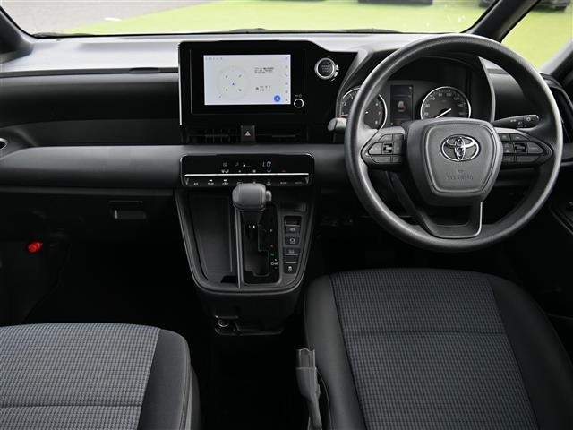 Toyota NOAH 2023 7467202-15