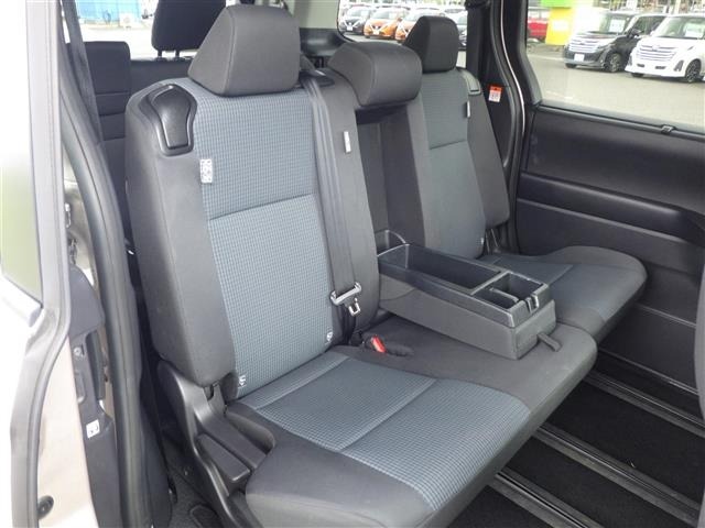 Toyota NOAH 2023 7467202-6