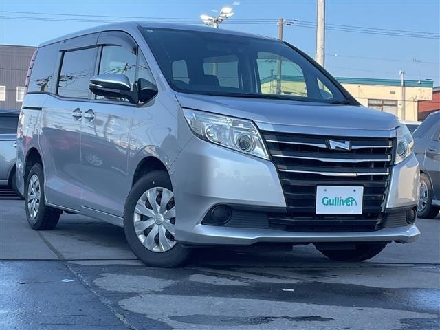 Toyota NOAH 2015 7467214-0