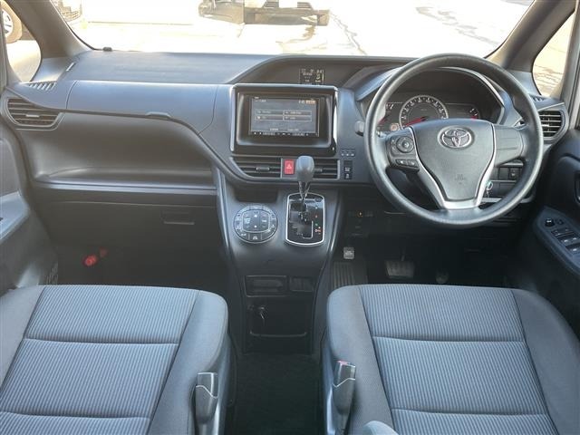 Toyota NOAH 2015 7467214-14
