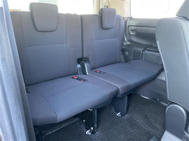 Toyota NOAH 2015 7467214-22