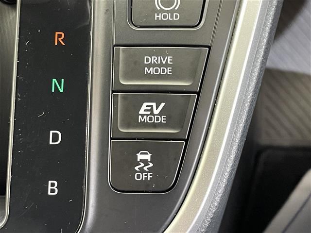 Toyota NOAH 2025 7467215-10