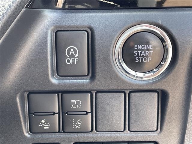 Toyota NOAH 2017 7467238-22