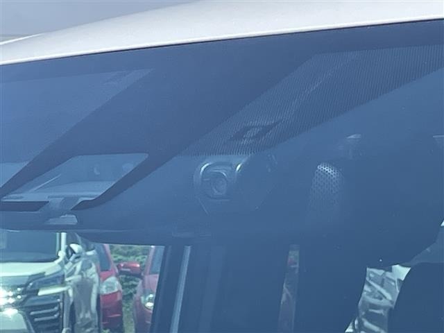 Toyota NOAH 2017 7467238-3
