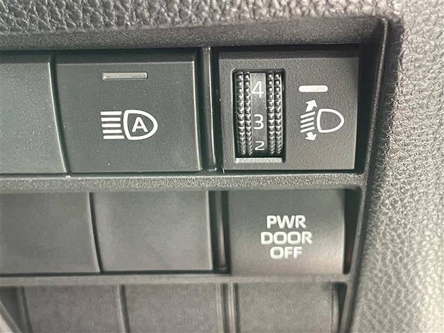 Toyota NOAH 2024 7467278-13