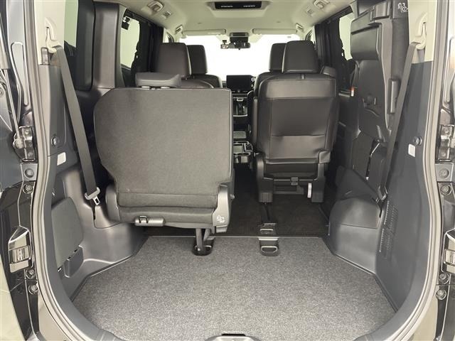 Toyota NOAH 2022 7467359-12