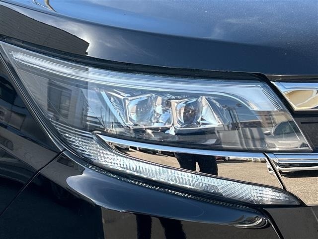 Toyota NOAH 2017 7467360-16