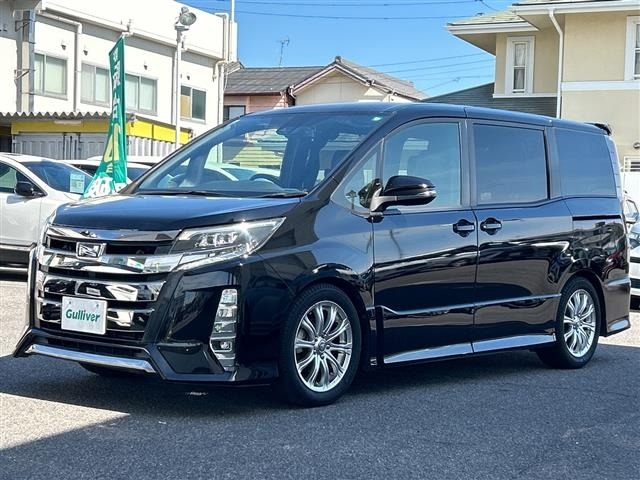 Toyota NOAH 2017 7467360-21