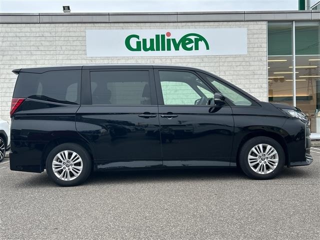 Toyota NOAH 2023 7467379-11