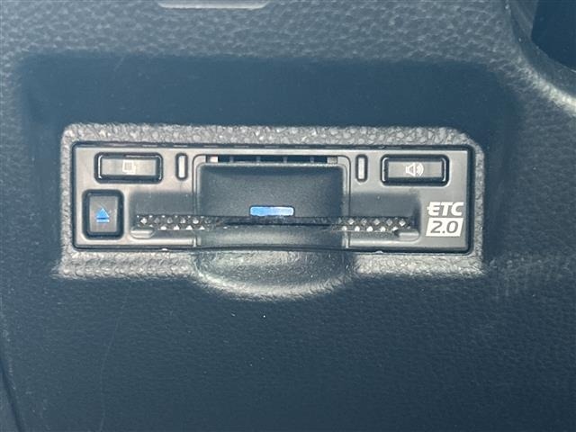 Toyota NOAH 2023 7467379-12