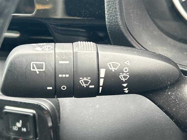 Toyota NOAH 2023 7467379-20