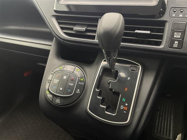 Toyota NOAH 2014 7467387-21