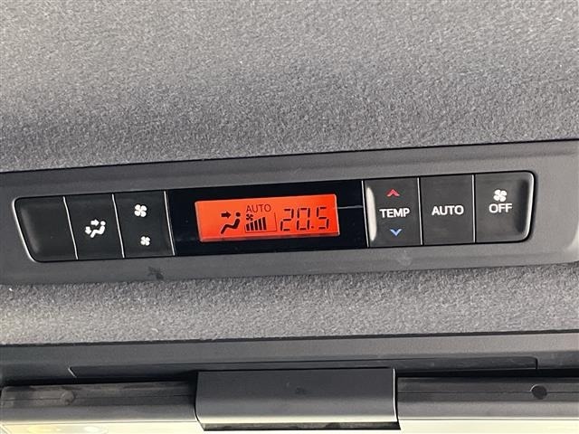 Toyota NOAH 2017 7467407-20