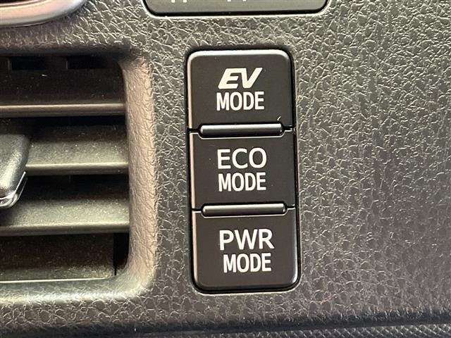 Toyota NOAH 2017 7467407-22