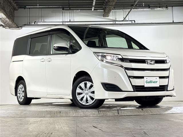 Toyota NOAH 2020 7467426-0