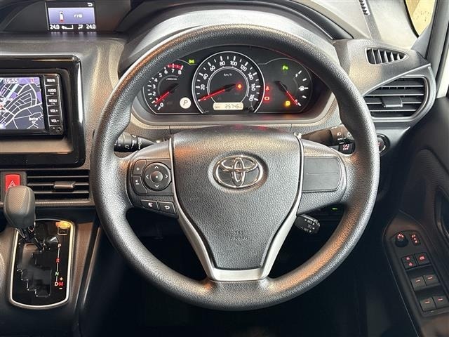 Toyota NOAH 2020 7467426-1