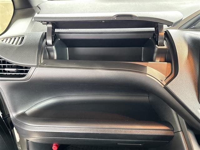 Toyota NOAH 2020 7467426-21