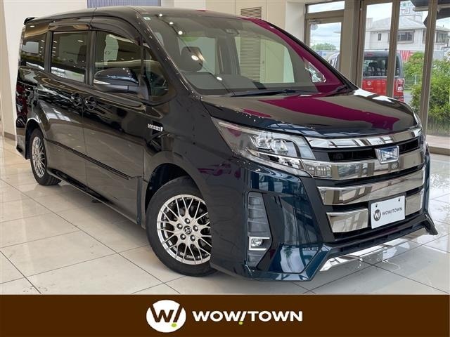 Toyota NOAH 2017 7467436-0