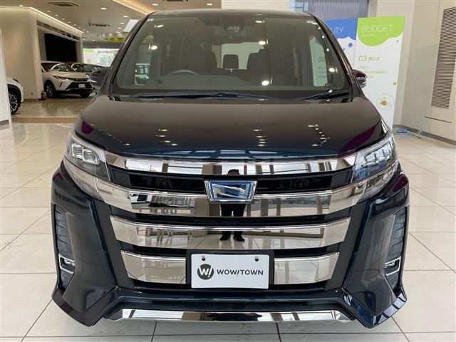 Toyota NOAH 2017 7467436-10