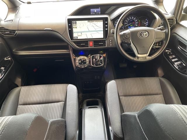 Toyota NOAH 2017 7467436-15