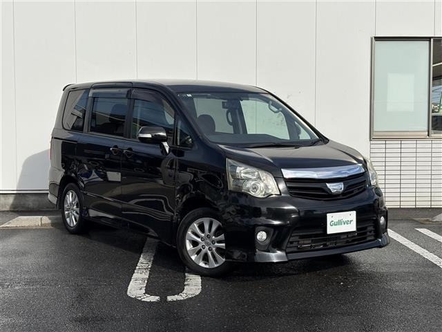 Toyota NOAH 2010 7467499-0