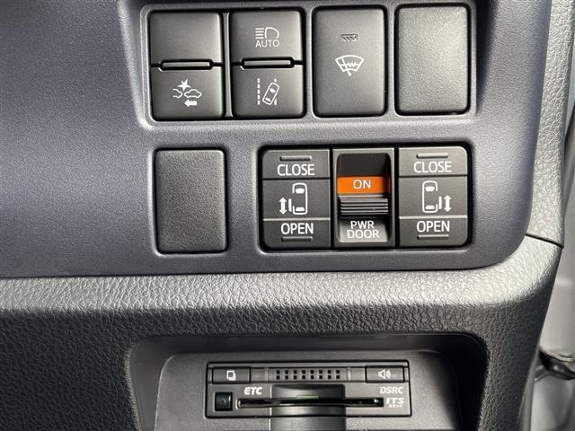 Toyota NOAH 2016 7467541-5