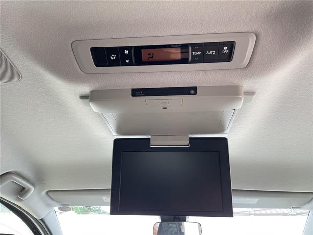 Toyota NOAH 2016 7467541-7