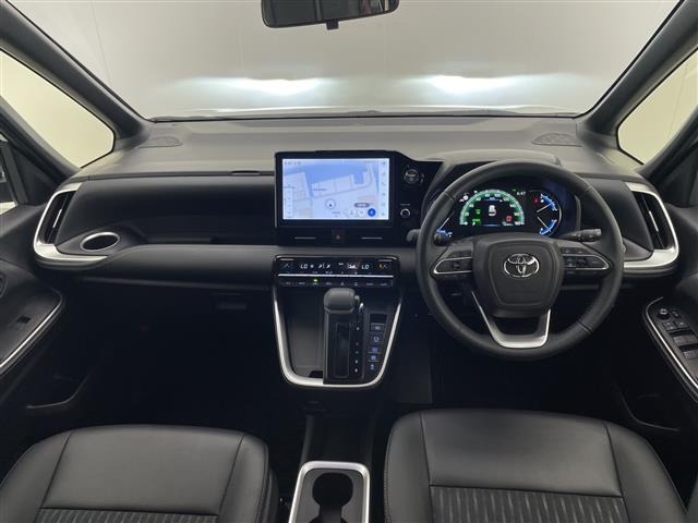 Toyota NOAH 2023 7467602-14